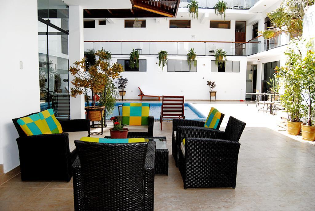 Mc Hotel Ίκα Εξωτερικό φωτογραφία