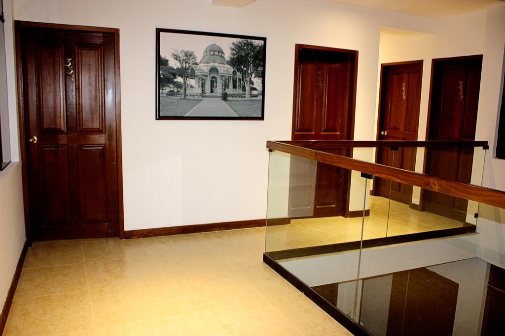 Mc Hotel Ίκα Εξωτερικό φωτογραφία
